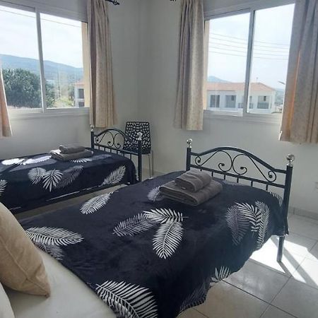 Spacious 2 Bedroom Apartment Пейя Экстерьер фото