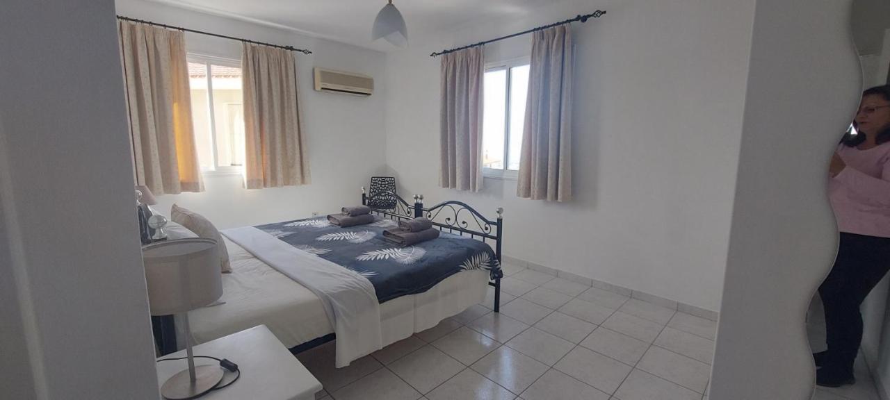 Spacious 2 Bedroom Apartment Пейя Экстерьер фото